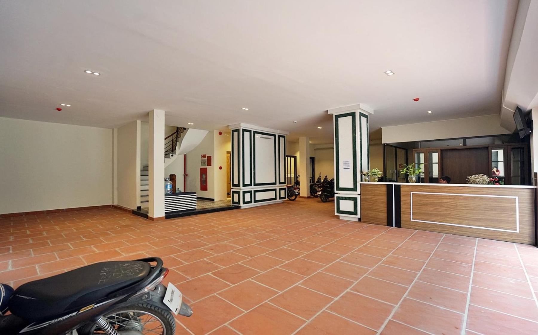 Luxe Paradise Residence Lac Long Quan Hanoi Exterior photo